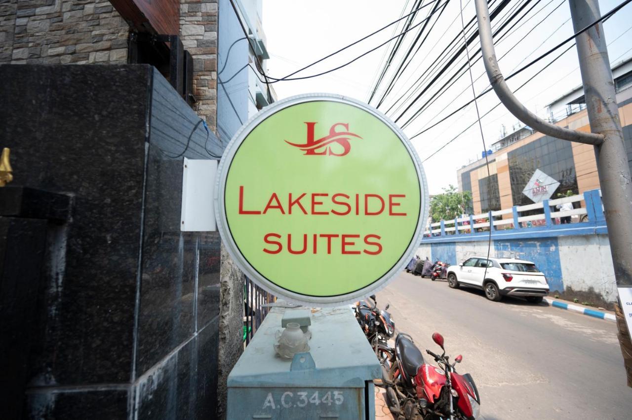 Lakeside Suites Колката Екстериор снимка